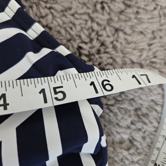 Lands End Bundle of Two Womens Tankinis Sz 8 - Picture 8 of 10